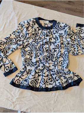 Vintage Silk Baroque Print Jacket Peplum Black Cream Lillie Rubin 90s Blazer